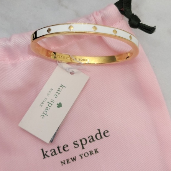 Kate Spade Bangle Bracelet. Brand New. Beautiful Christmas Present 🎁🎄 - Picture 2 of 8